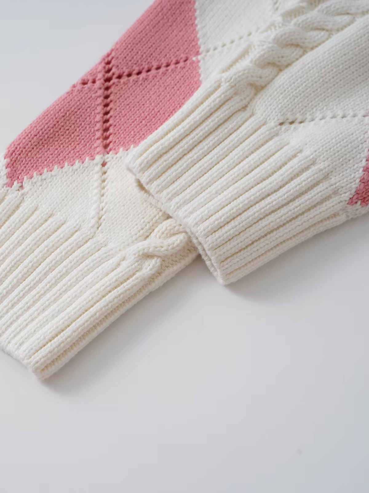 Argyle Cable Knit Mock Neck Pullover Sweater - 图片 6