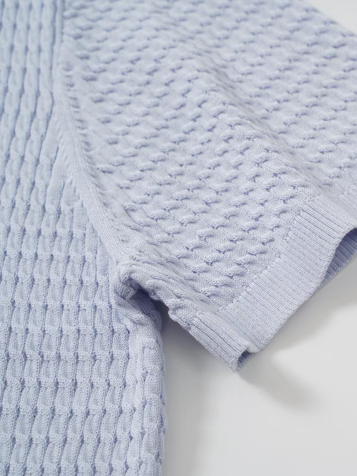 Textured Knit Round Neck Zip-Up Short Sleeve Top - 图片 4