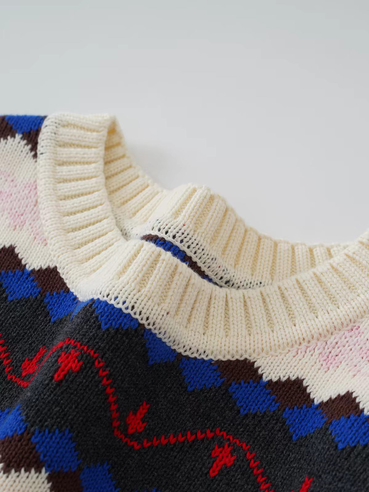 Jacquard Women’s Pullover Sweater - 图片 4